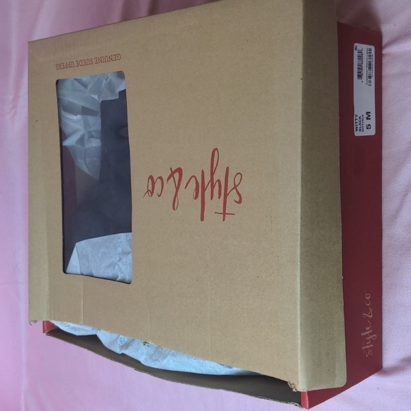 Style & Co Genuine Suede Fluffy Black Witty Black Boots size 5 - Picture 8 of 8